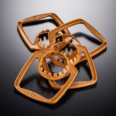 Mineral water oil bottle handler