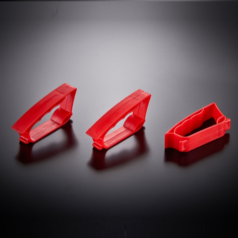 Mineral water oil bottle handler