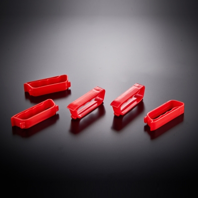 Mineral water oil bottle handler