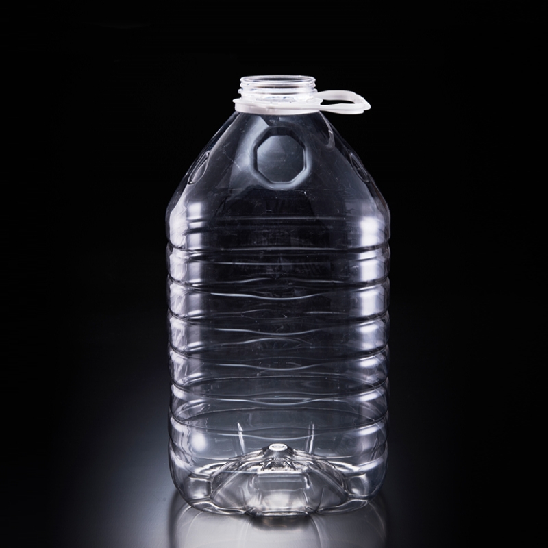 PET bottle