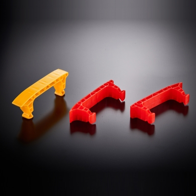 Mineral water oil bottle handler